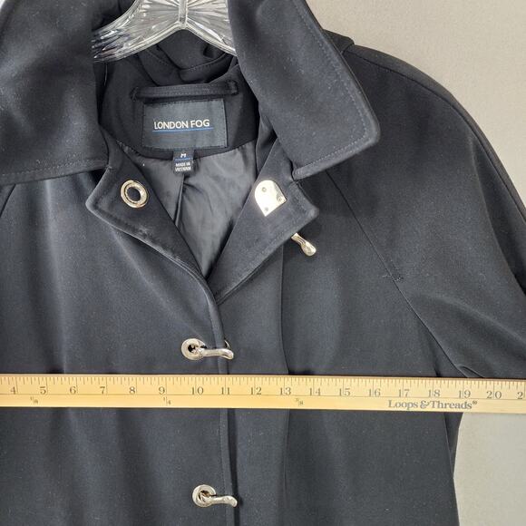 London Fog Black Hooded Trenchcoat w/Silver Clasp Closures Medium - Picture 7 of 9